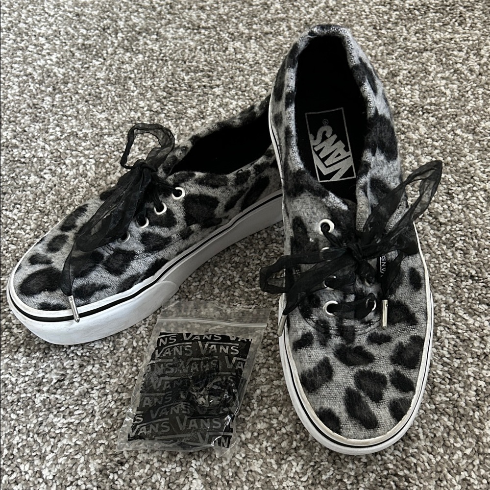 Vans Black and Gray Fuzzy Leopard print Sneakers